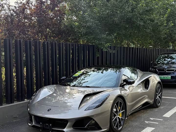 Lotus Emira, 2023 — купить в Иванове под ключ