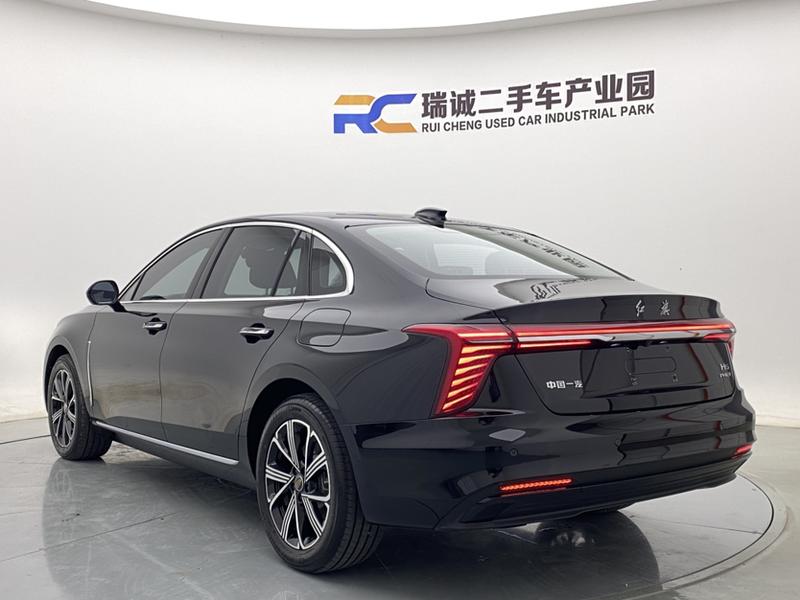 Hongqi H5 Hybrid, 2025 — фото 4 из 12