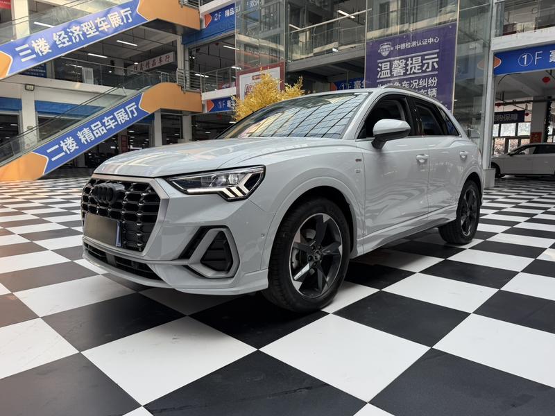 Audi Q3, 2022 — купить в Перми под ключ