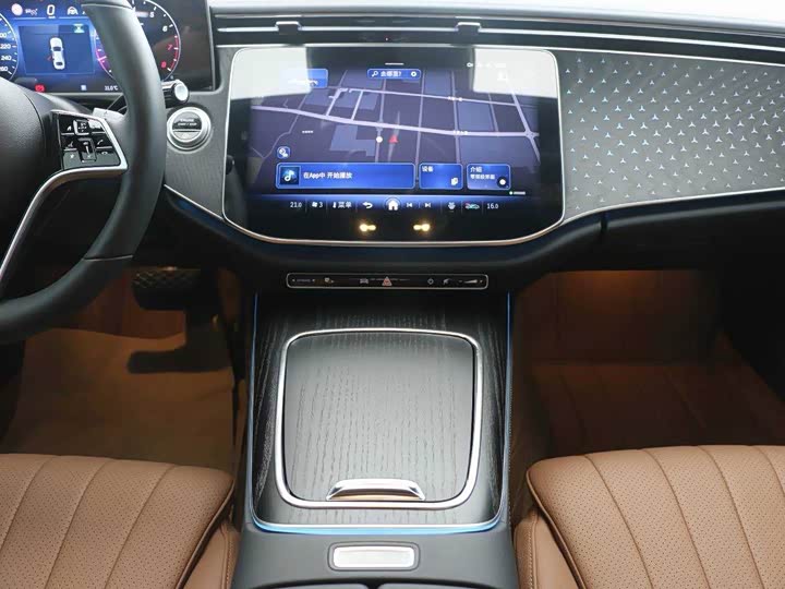 Mercedes-Benz E-Class, 2024 — фото 9 из 9