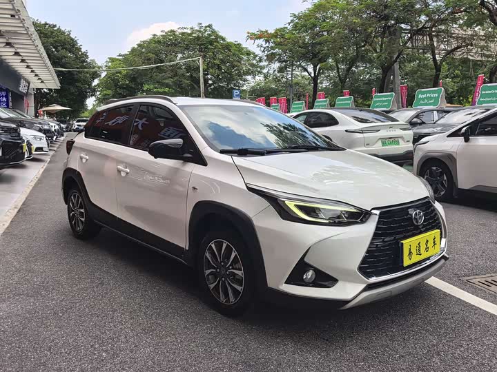 Toyota Yaris L Hatchback, 2022 — фото 6 из 9