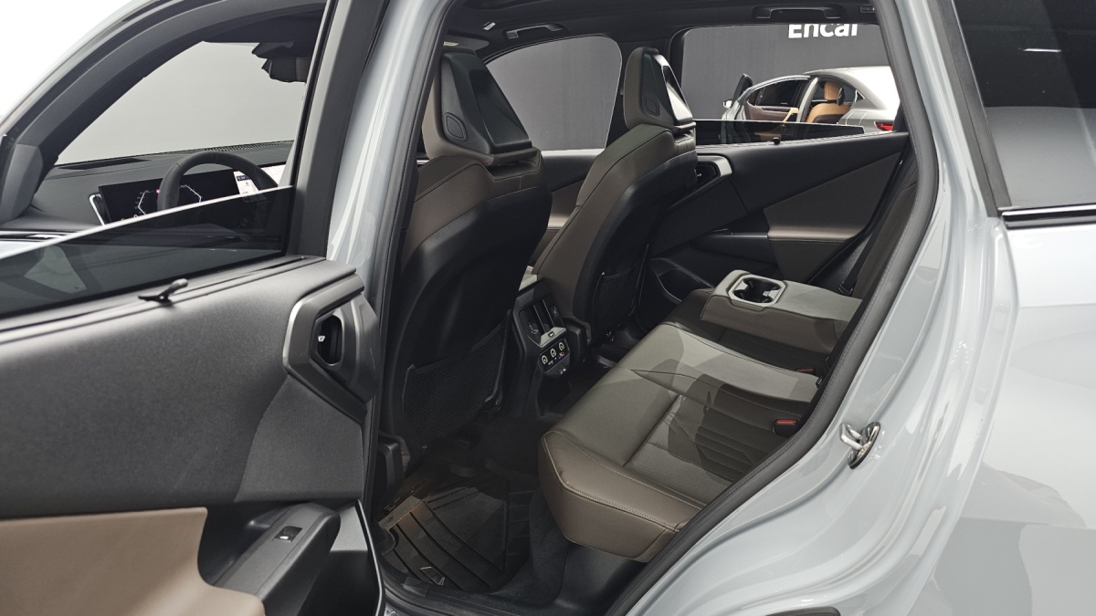 BMW X3, 2025 — фото 12 из 12