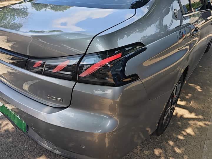 Peugeot 408, 2025 — фото 8 из 9