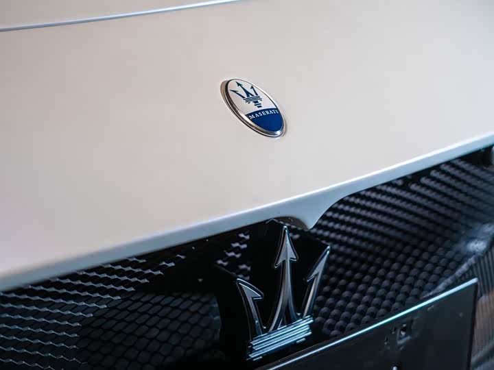 Maserati MC20, 2022 — фото 3 из 9