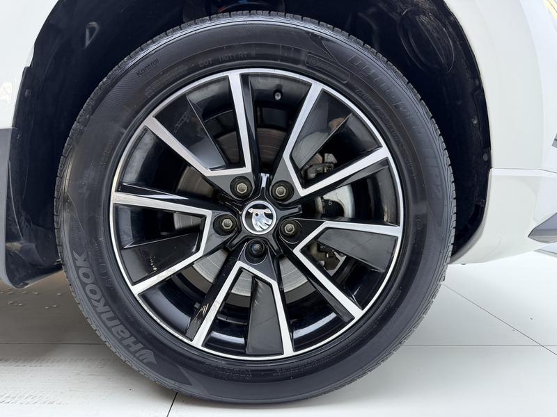 Skoda Karoq, 2022 — фото 8 из 12
