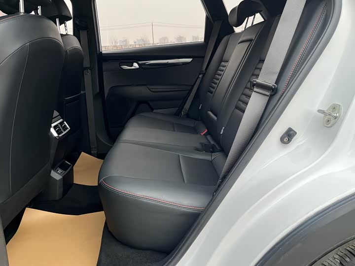 Kia Sportage GT-line, 2022 — фото 8 из 9