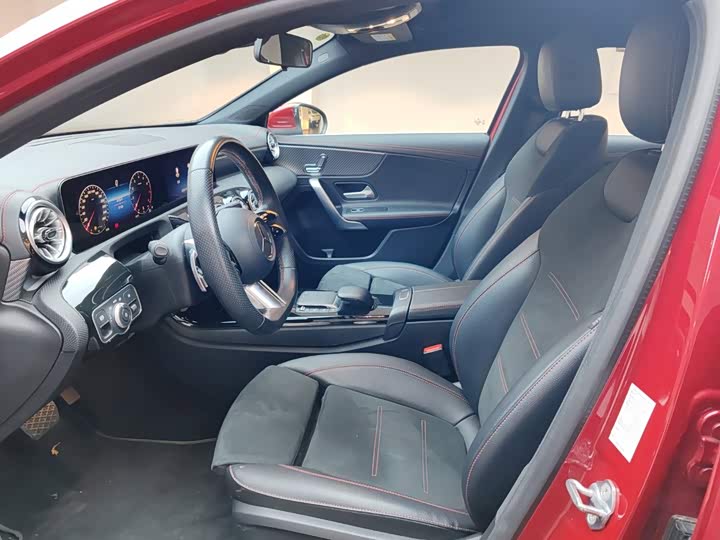 Mercedes-Benz A-Class, 2023 — фото 8 из 9