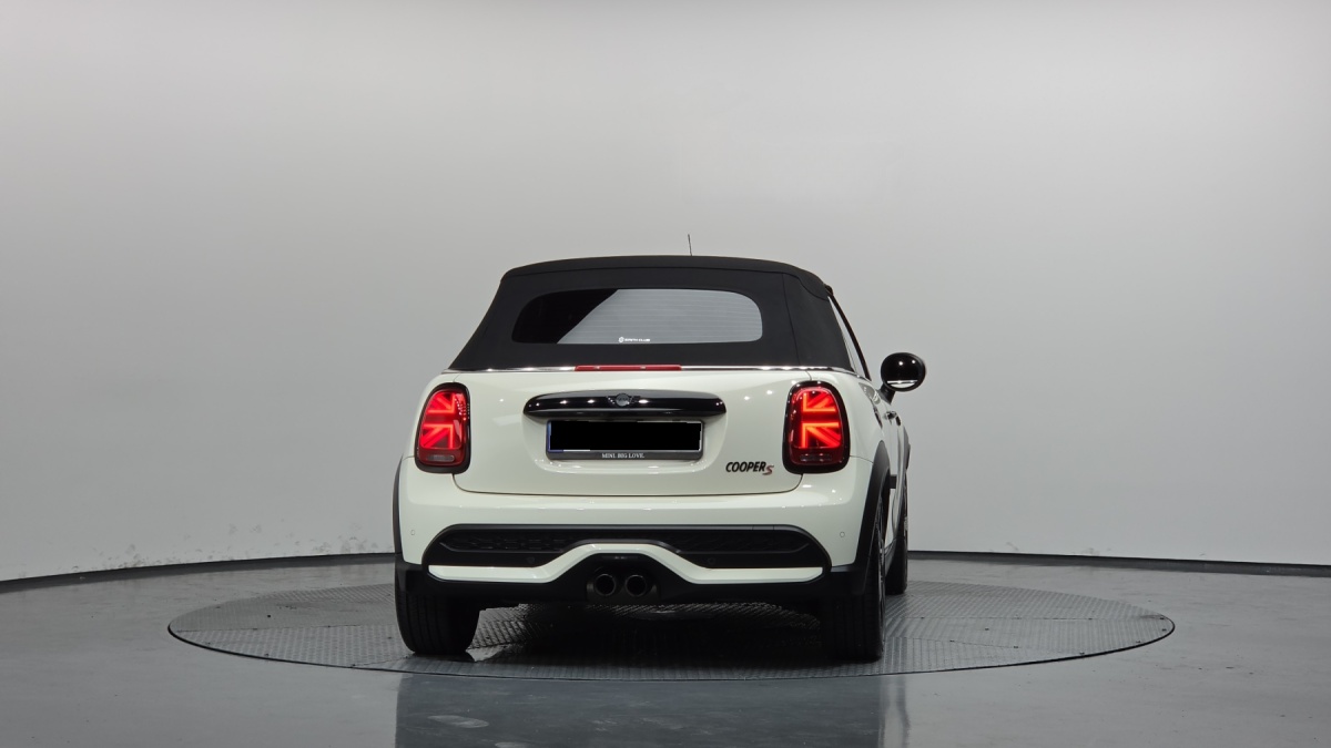 Mini Cooper Convertible, 2022 — фото 4 из 12
