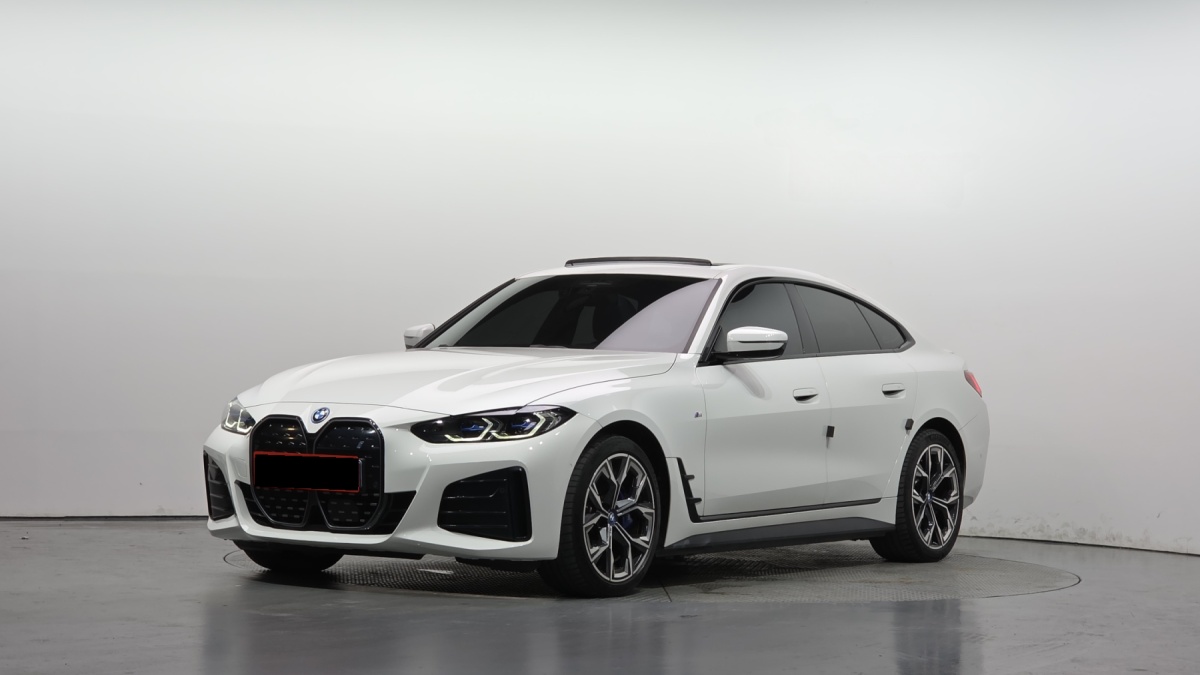 BMW i4, 2023 — купить в Ярославле под ключ