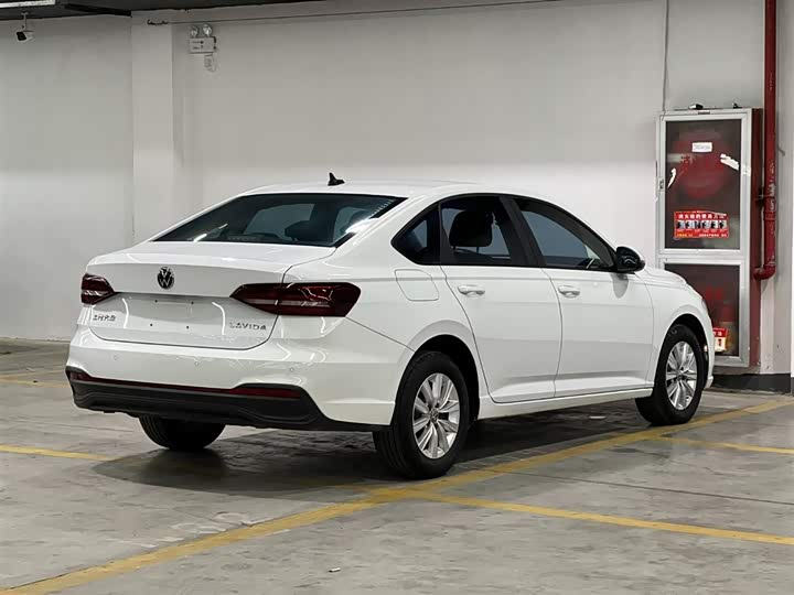 Volkswagen Lavida, 2023 — фото 5 из 9