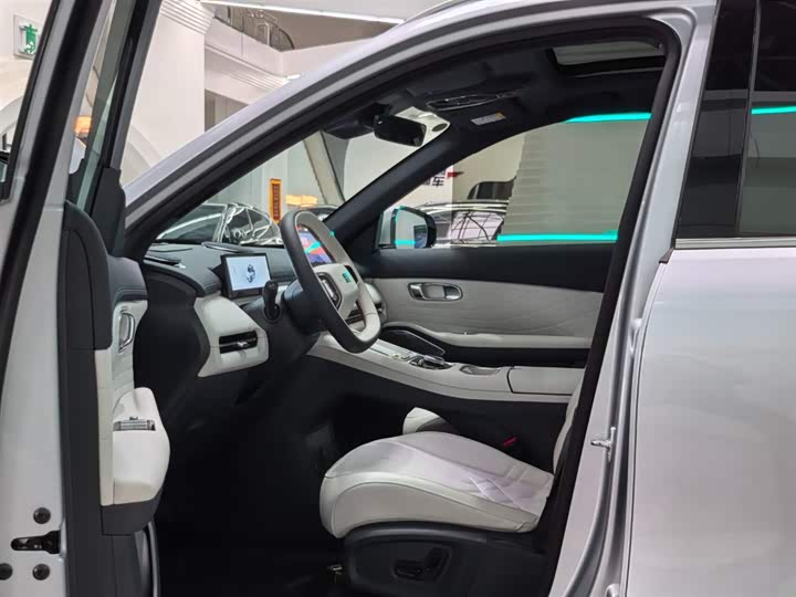 Geely Galaxy Starship 7, 2025 — фото 5 из 9