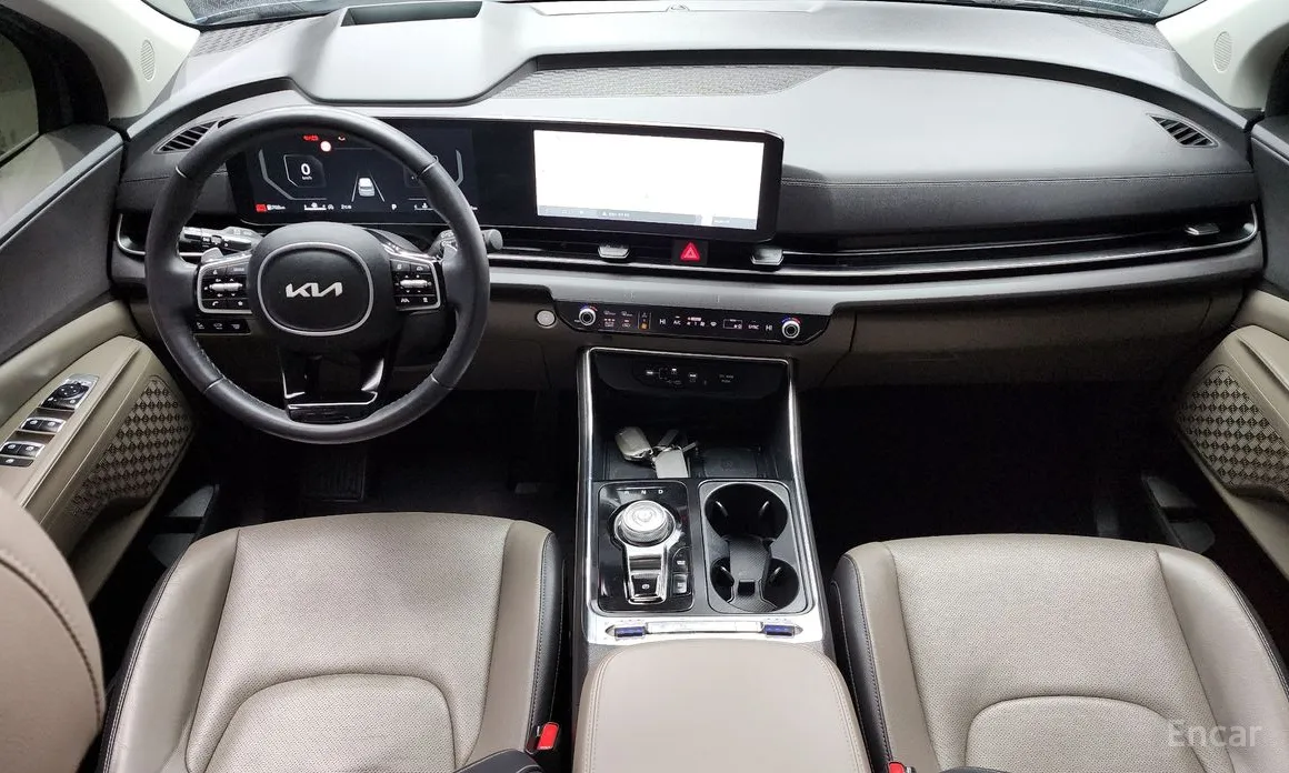 Kia Carnival, 2023 — фото 7 из 12