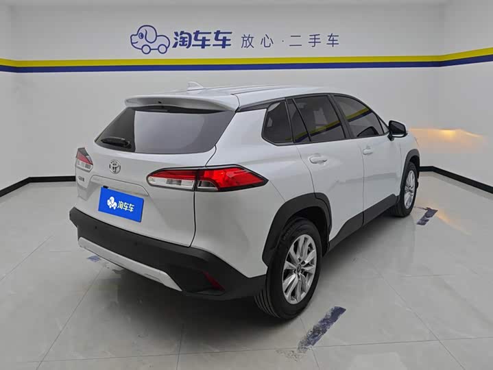 Toyota Corolla Cross, 2024 — фото 3 из 9