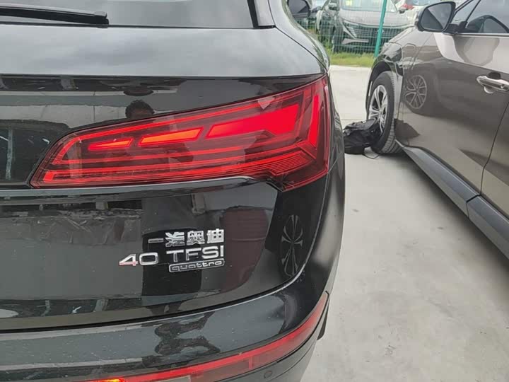 Audi Q5L, 2025 — фото 8 из 9