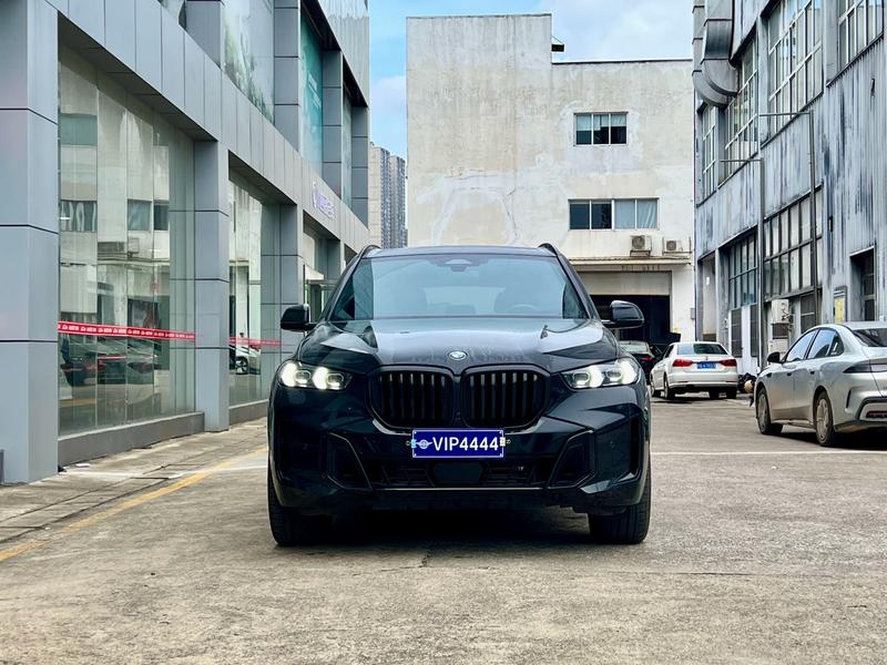 BMW X5, 2025 — фото 2 из 11