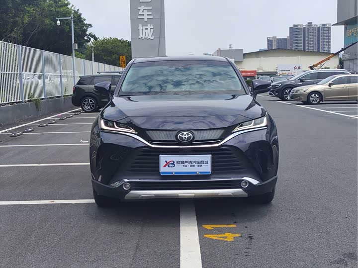 Toyota Harrier, 2022 — фото 2 из 9