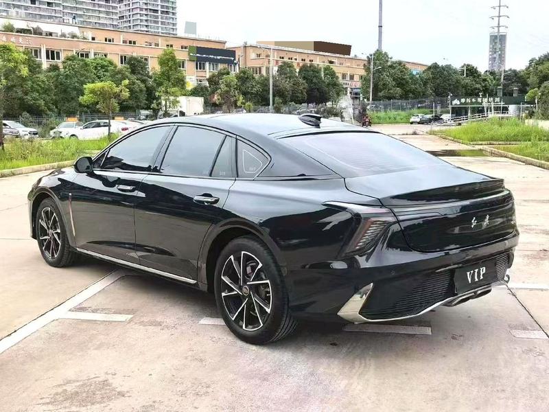 Hongqi H6, 2024 — фото 3 из 7