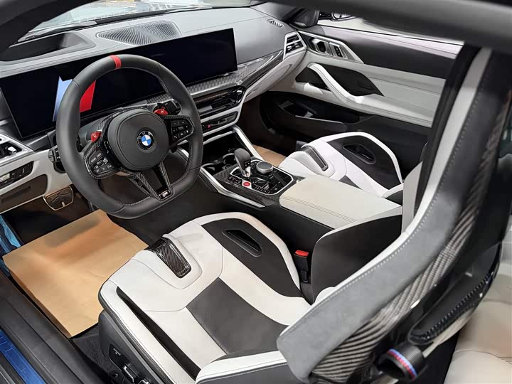 BMW M4, 2026 — фото 6 из 9