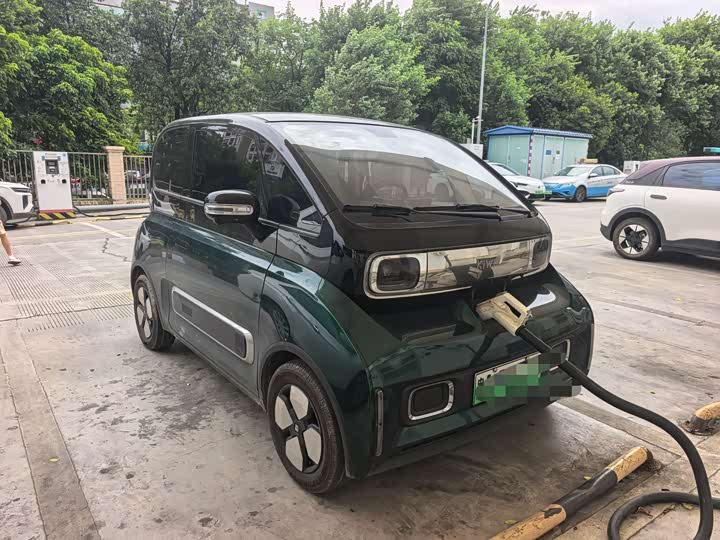 Baojun KiWi EV, 2022 — фото 3 из 9