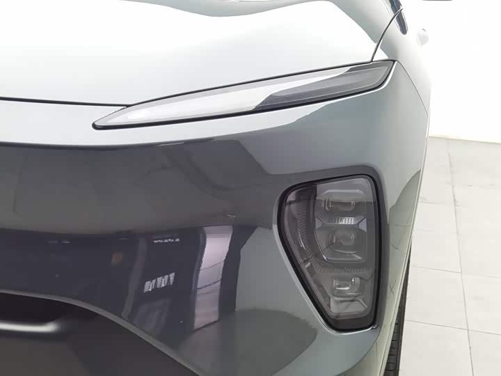 Nio ES8, 2023 — фото 7 из 9