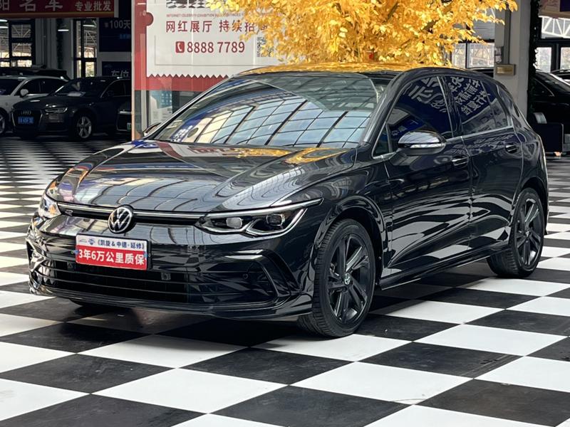 Volkswagen Golf, 2022 — купить в Казани под ключ
