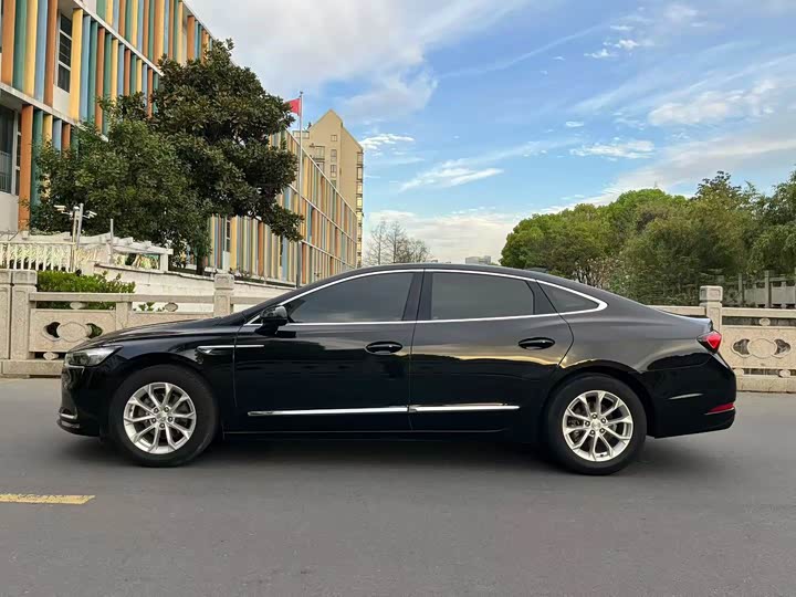 Buick LaCrosse, 2022 — фото 4 из 9