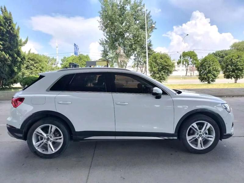 Audi Q3, 2022 — фото 7 из 12