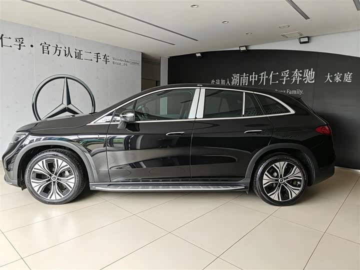 Mercedes-Benz EQE SUV, 2025 — фото 3 из 9