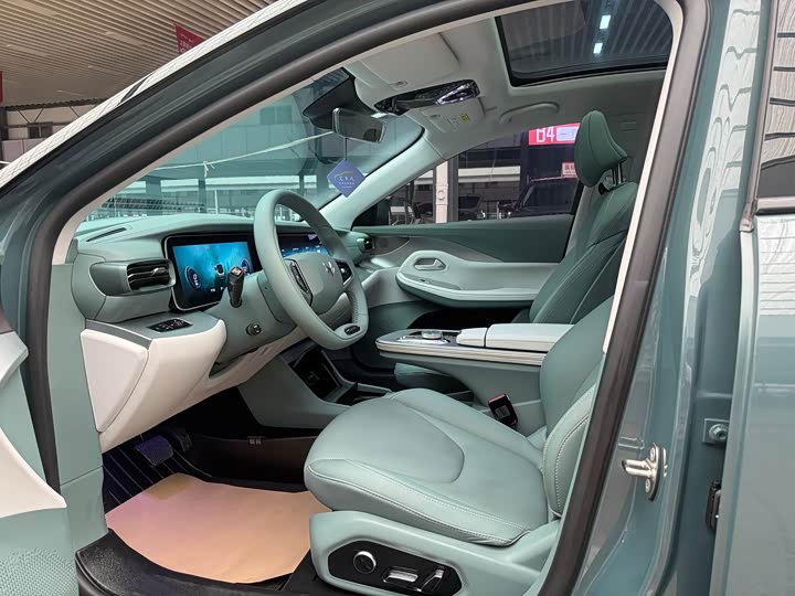 BAIC Arcfox Alpha S, 2023 — фото 7 из 9
