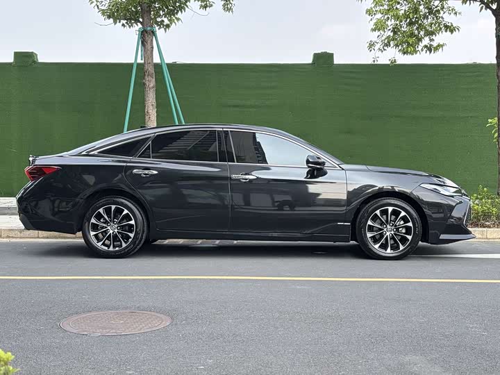 Toyota Avalon, 2024 — фото 8 из 9