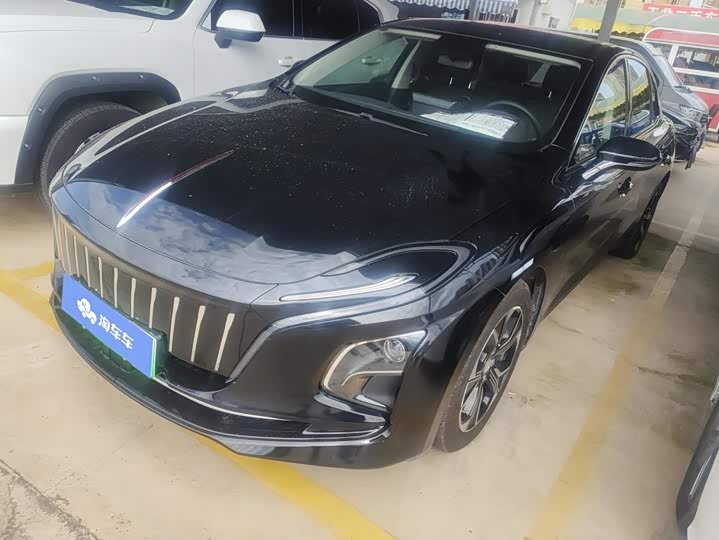 Hongqi E-QM5, 2024 — купить в Орле под ключ