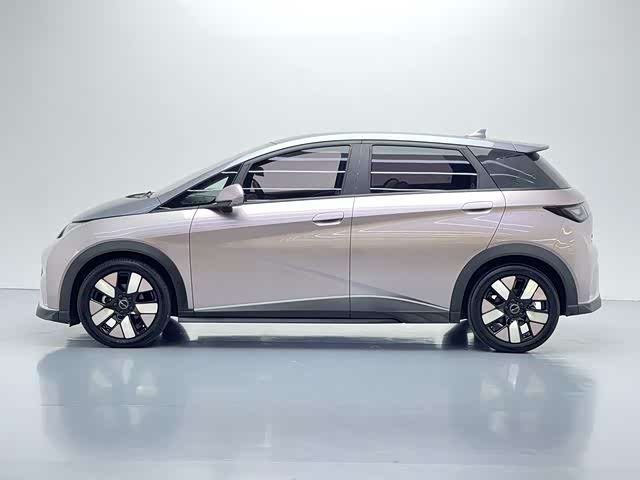 BYD Dolphin, 2021 — фото 7 из 9