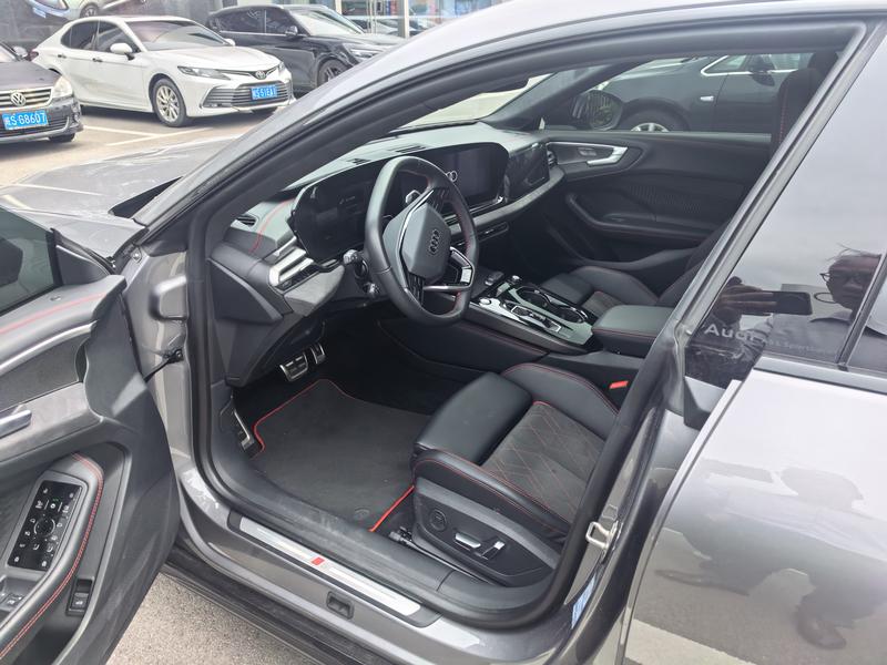 Audi A5L Sportback, 2025 — фото 7 из 9