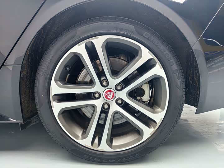 Jaguar XE L, 2021 — фото 9 из 9