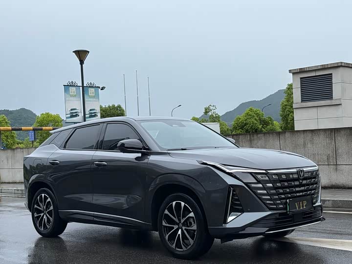 Changan UNI-Z Hybrid, 2024 — фото 2 из 9