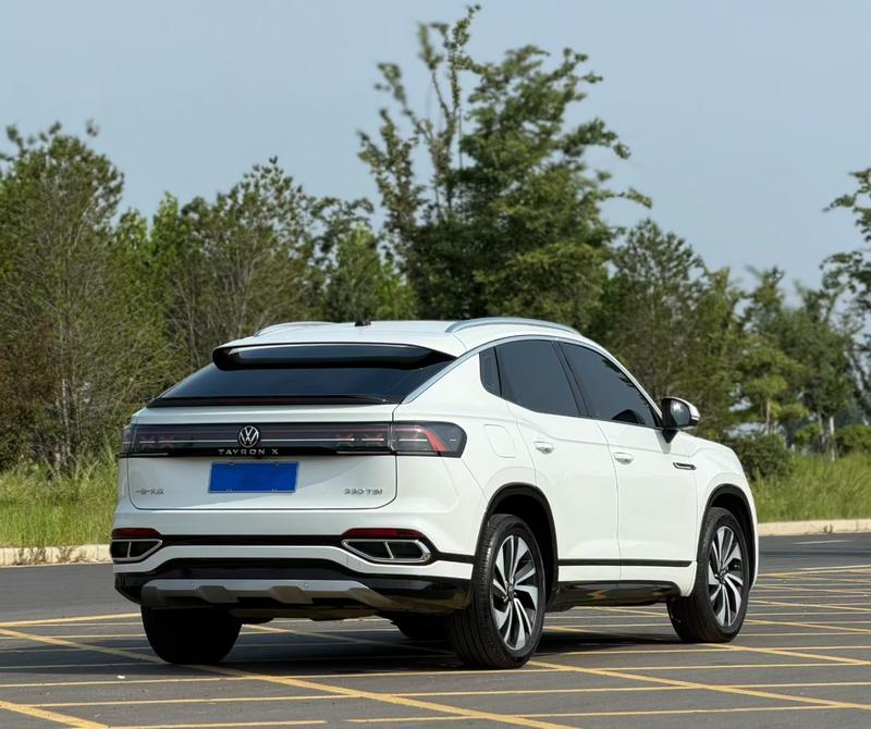 Volkswagen Tayron X, 2023 — фото 5 из 9