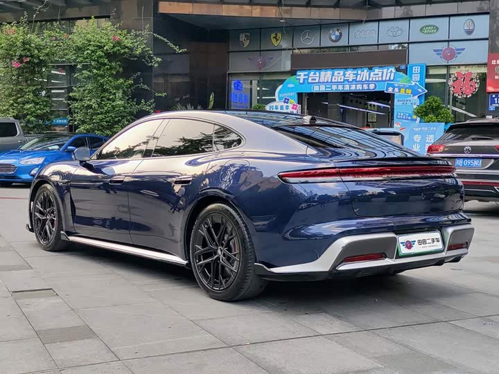 Shangjie (Huawei × SAIC) Z7, 2026 — фото 4 из 9