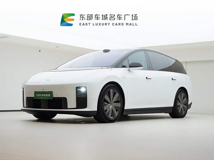LiXiang i8, 2026 — купить в Белгороде под ключ