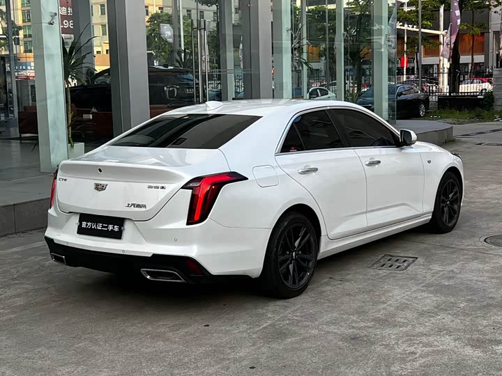 Cadillac CT4, 2023 — фото 4 из 9