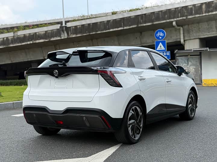 MG Motor 4 EV, 2023 — фото 4 из 9