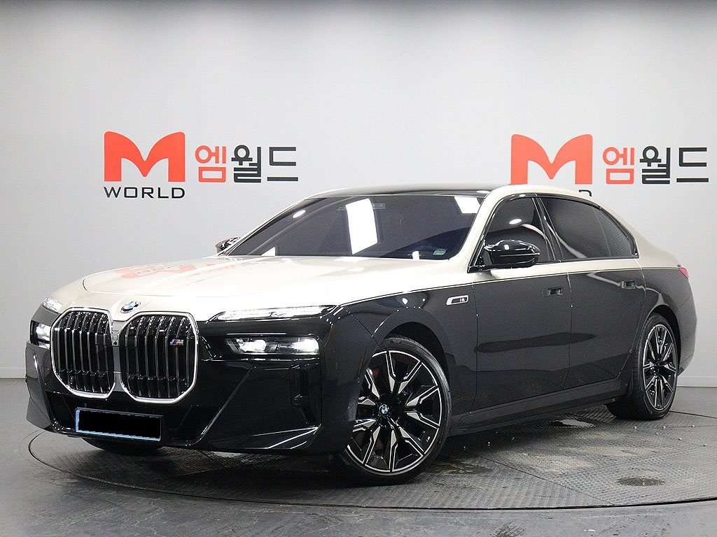 BMW i7, 2023 — купить в Йошкар-Оле под ключ
