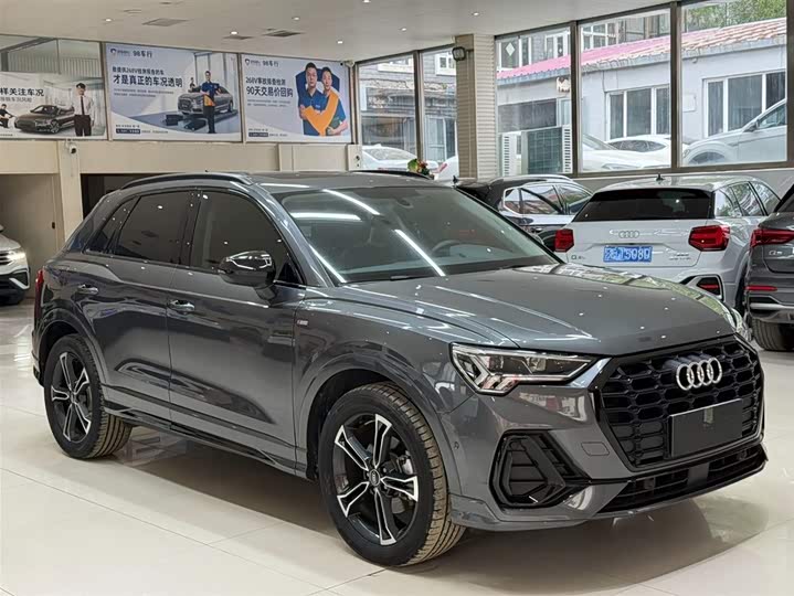 Audi Q3, 2022 — фото 3 из 9