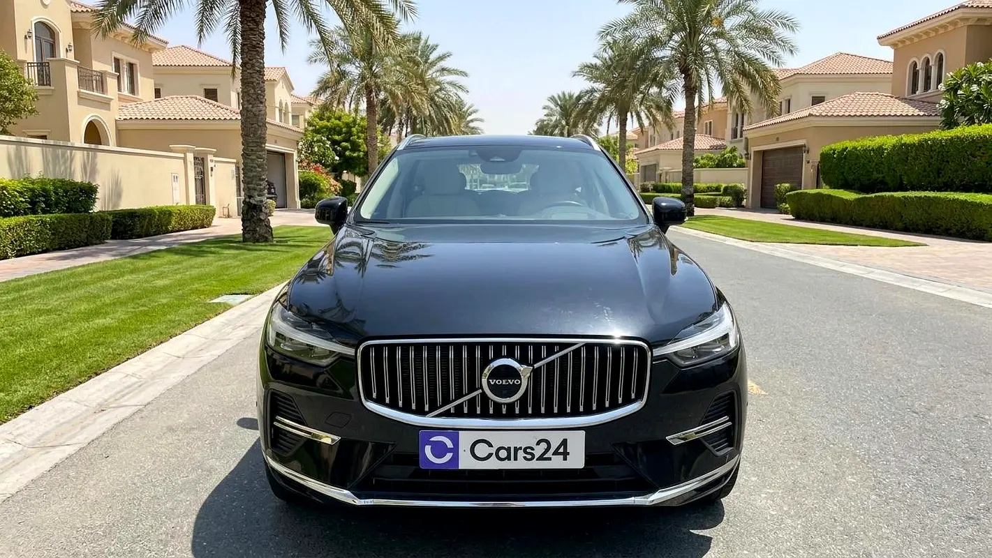 Volvo XC60, 2023 — фото 2 из 10