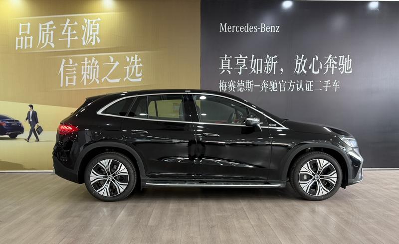 Mercedes-Benz EQE SUV, 2025 — фото 5 из 12