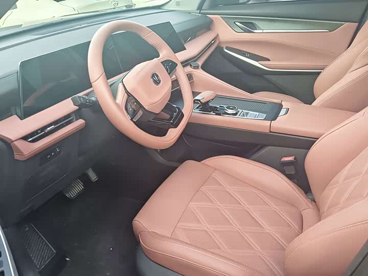 Changan CS75 Plus, 2023 — фото 5 из 9