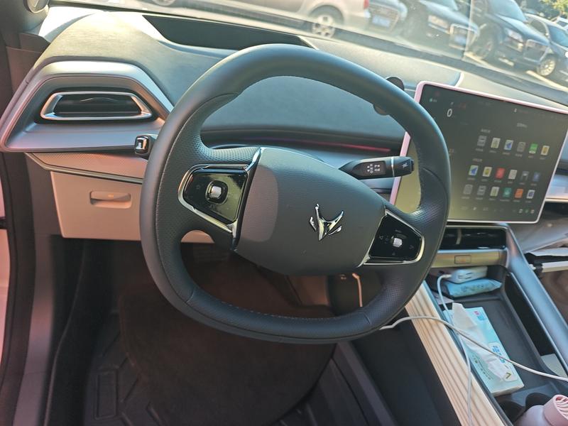 BAIC Arcfox Alpha S5, 2025 — фото 7 из 12