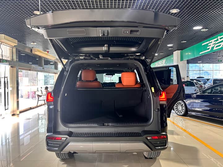Lexus LX, 2025 — фото 9 из 9