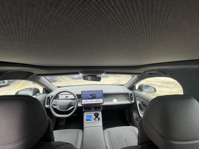 Leapmotor Lafa5, 2025 — фото 8 из 10