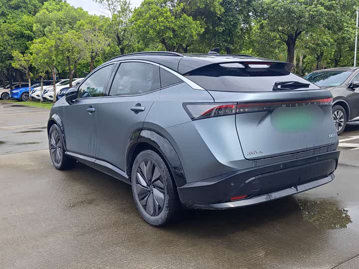 Nissan Ariya EV, 2022 — фото 6 из 9