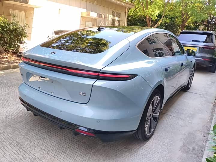 Nio ET5, 2025 — фото 5 из 9